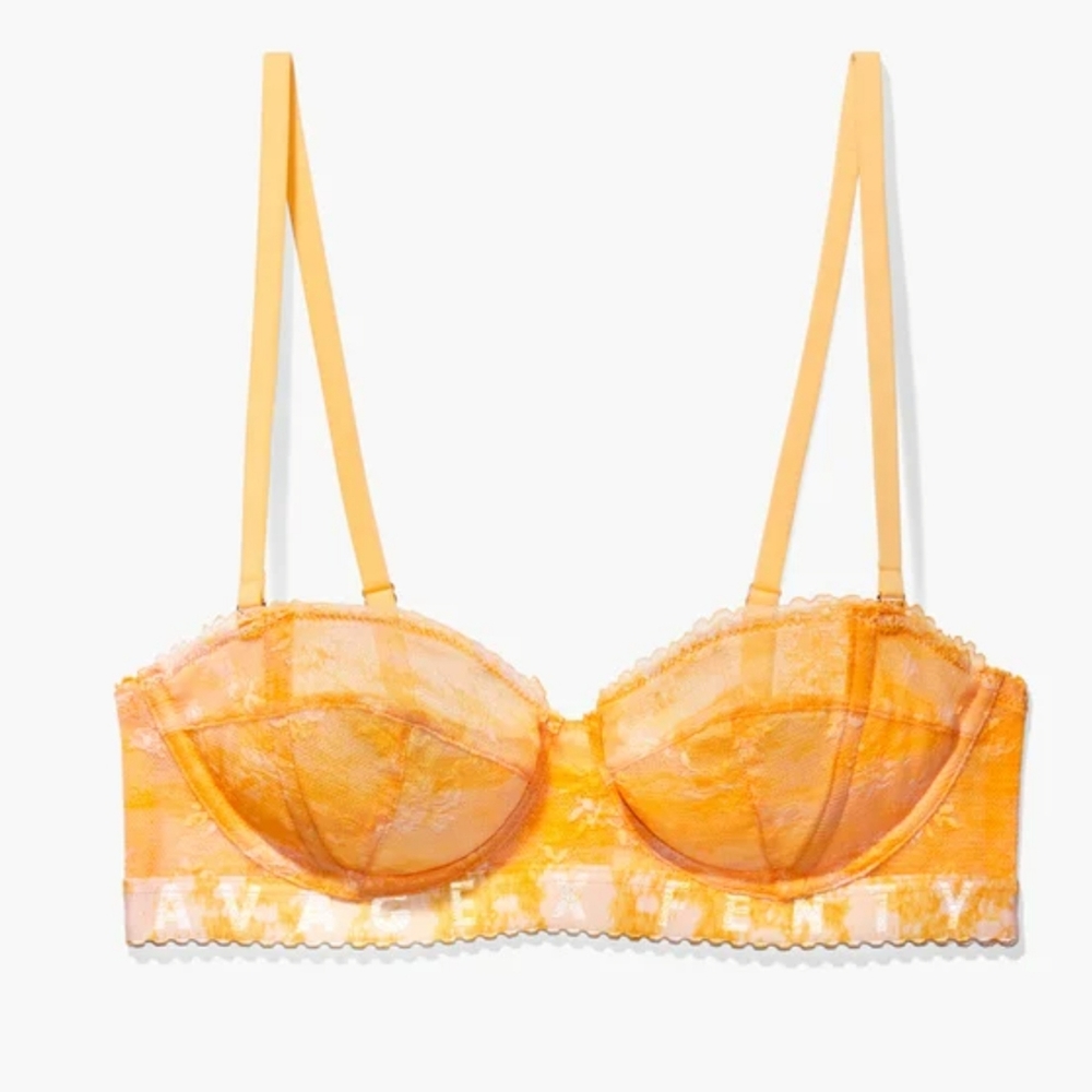 NWT Savage X Fenty Scarlet Ibis marble convertible strapless bra. Size 36 dd